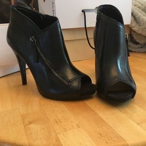 Nine West peep toe booties